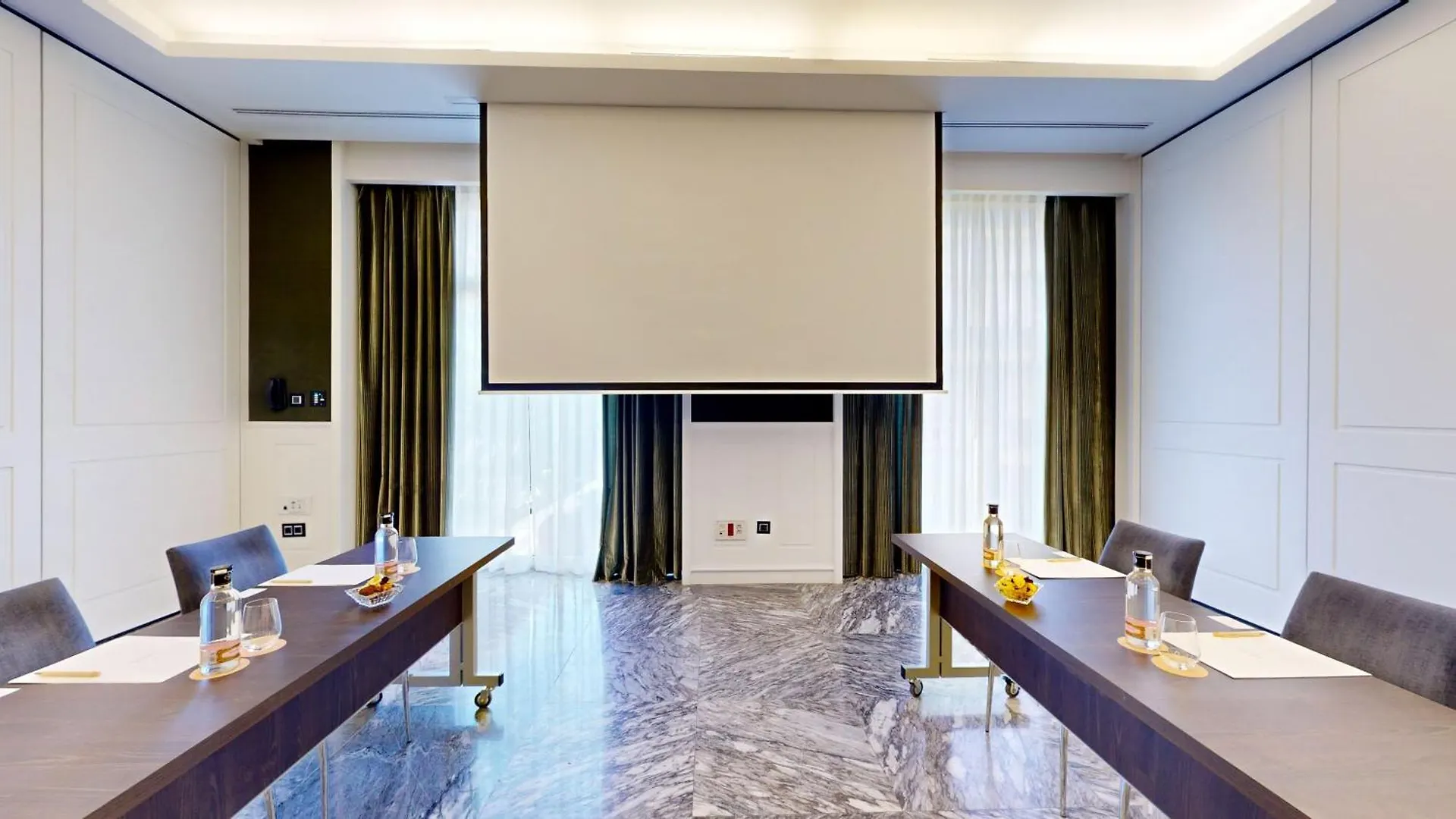 *****  Hotel Colon Gran Melia - The Leading Hotels Of The World Seville Spain