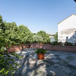 Apartamento Sevillahome - Bonito Piso Junto Al Rio, Sevilha