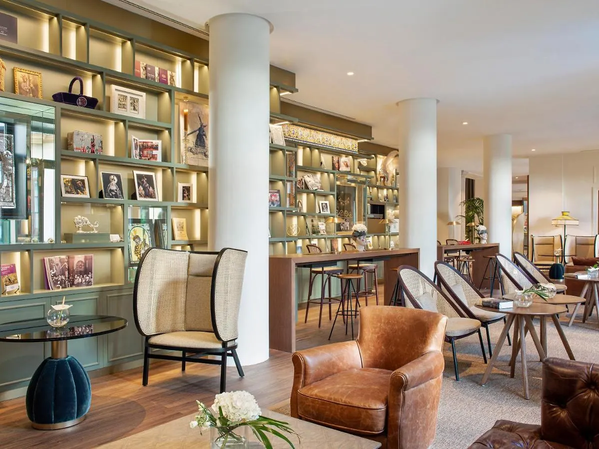 Hotel Colon Gran Melia - The Leading Hotels of the World location