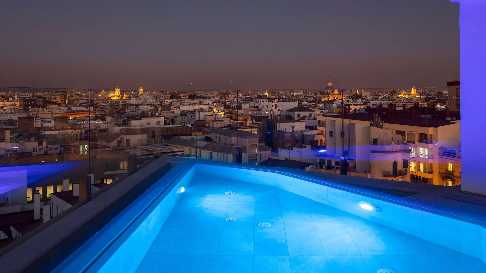 Hotel Colon Gran Melia - The Leading Hotels Of The World Seville 5*,